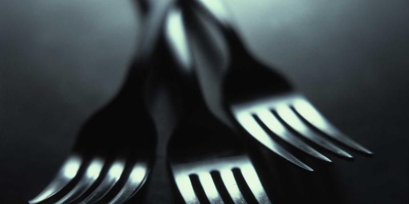 莫卧儿建筑中的几何美学：从伊斯兰艺术到印度本土化的视觉交响曲